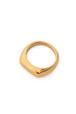 Sundrop Drift Ring in Gold - Styled Look - Waterproof Ring
